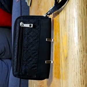 Travelon wristlet